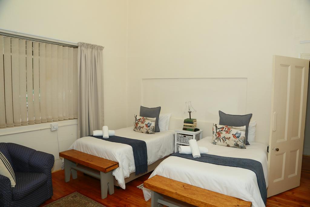 Hotel Die Hoekhuis à Cradock Extérieur photo